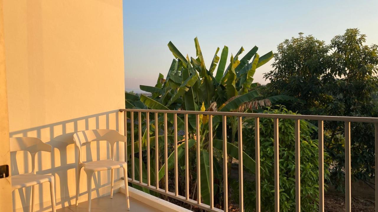 Bed and Breakfast Baan Thammada Nan Exterior foto